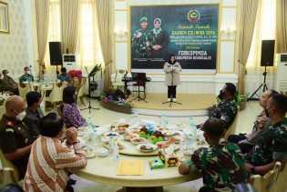 Kasmarni Terima Silaturahim sekaligus Pamitan Brigjen TNI. M. Syech Ismed