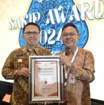 Setelah Penantian Panjang, Satu-satunya di Riau, Kabupaten Bengkalis Terima  SAKIP Award 2024