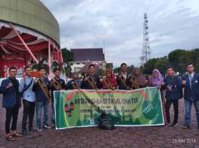 Ormawa dan Ikatan Duta Polbeng Bagi Takjil