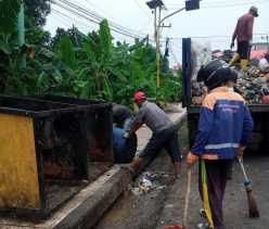 Keterlambatan Mengangkut Sampah, Kadis Lingkungan Hidup Minta Maaf