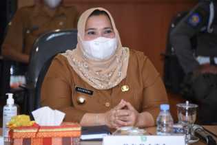 Bupati dan Wakil Bupati Bengkalis Dengarkan Arahan Presiden Lewat Virtual