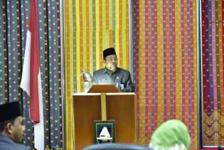 Bupati Bengkalis Sampaikan Nota Keuangan dan Ranperda P-APBD 2019