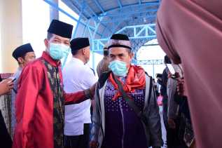 Pulang Selamat ke Kampung Halaman, 174 Jemaah Haji Asal Bengkalis Disambut Hangat