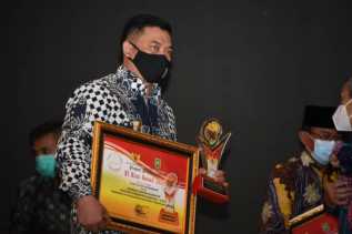 Bengkalis Kembali Raih Terbaik I Keterbukaan Informasi Publik   