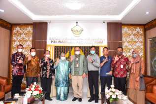 Bupati Kasmarni Silaturrahmi ke BPK-RI Perwakilan Provinsi Riau