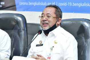 Plh Bupati Bengkalis H. Bustami HY Persilahkan Aktivitas Ekonomi Masyarakat Beroperasi Kembali