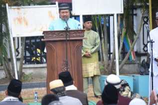 Salat Idul Adha di Mandau, Bupati Amril Ajak Doakan Jamaah Haji di Tanah Suci
