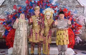 Sesama Ajudan, Wilan dan Arum Akhiri Masa Lajang