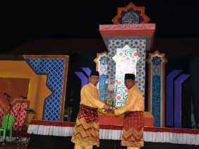 Camat  Mandau, Jadikan Al-qur'an Sebagai Pedoman Hidup