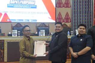 Bupati Bengkalis Terima Laporan Reses Masa Persidangan II Anggota DPRD Tahun  Sidang 2025