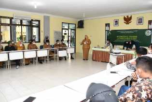 Bupati Kasmarni Ajak Mahasiswa Menjadi Enterpreneur Era Digital