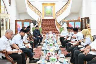 Yayasan Ibadurrahman Duri Audiensi ke Bupati Kasmarni, Harapkan Kolaborasi Menguatkan Pendidikan dan Pembinaan Keagamaan