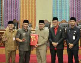 Ranperda Perubahan APBD Bengkalis Diserahkan Ke Dewan, Isinya Program Prioritas dan Terapkan Prinsip Bermasa