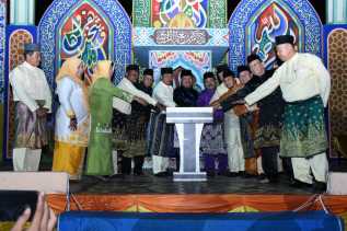 Amril Mukminin Resmi Buka MTQ ke-XXX Tingkat Kecamatan Bukit Batu
