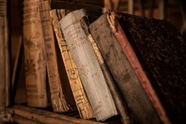 Tulisan Jawi dalam Naskah-Naskah Melayu sebagai Cikal Bakal Literatur Indonesia