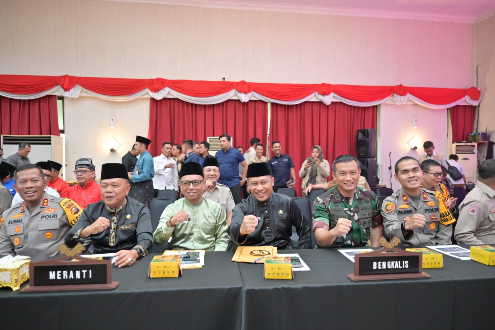 Bupati Bengkalis Rapat Bersama BNPB Republik Indonesia 
