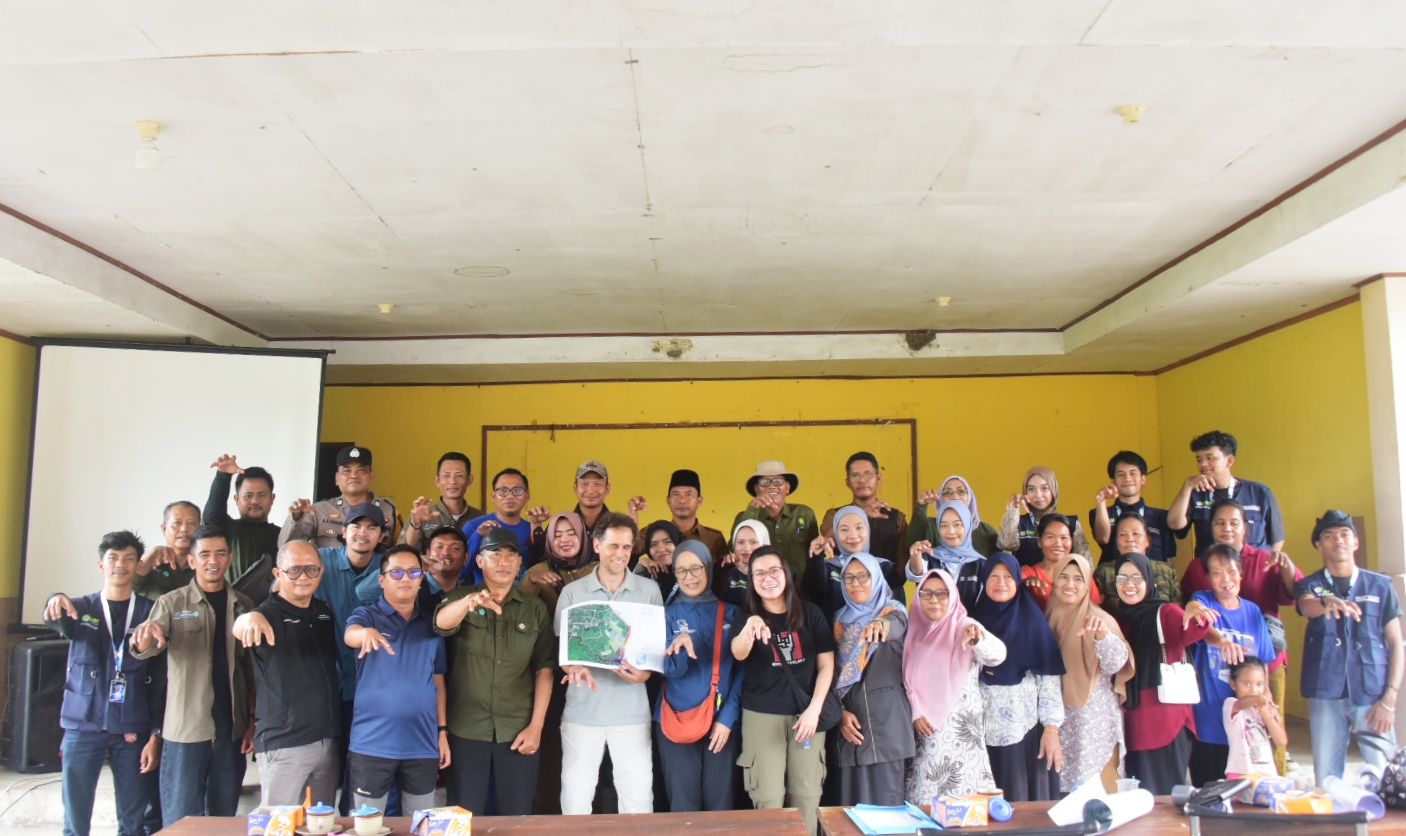YKAN Kembali Lakukan Peninjauan Progres di Sejumlah Titik Kegiatan Restorasi Mangrove Desa Teluk Pambang
