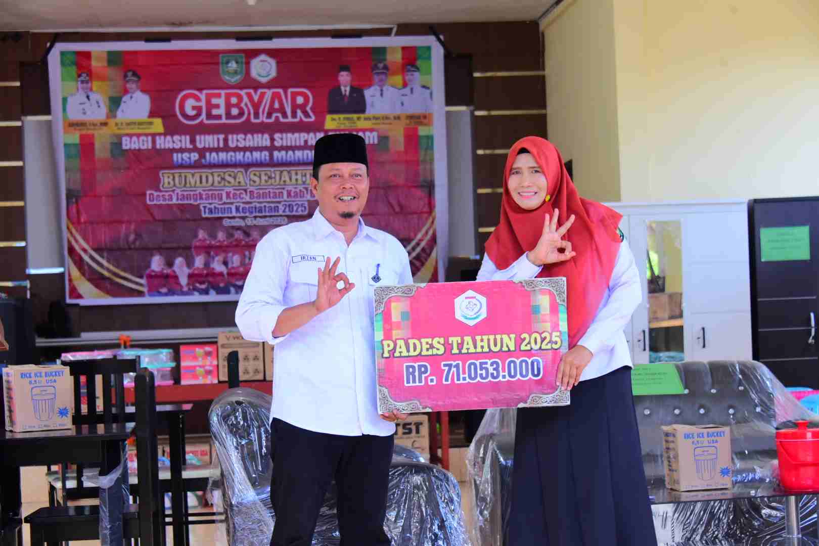 https://diskominfotik.bengkaliskab.go.id/asset/berita/original/14030529214-ayu_2653_11zon.jpg