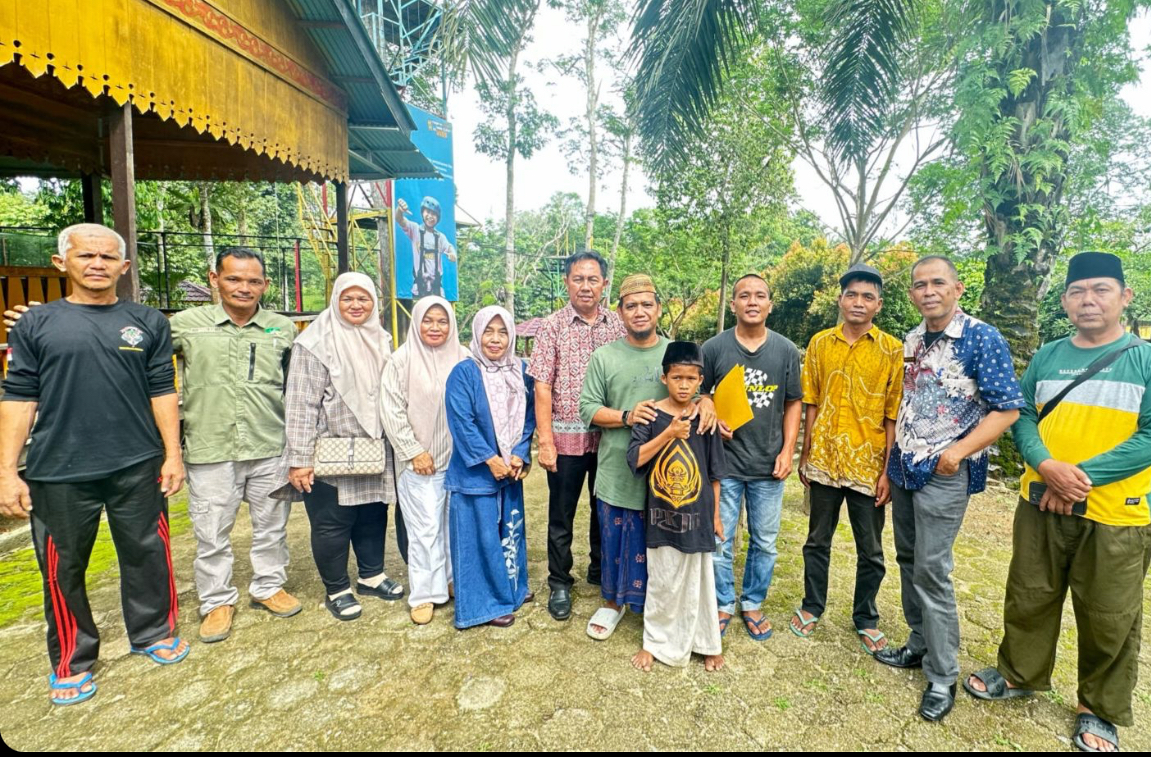 https://diskominfotik.bengkaliskab.go.id/asset/berita/original/14406464766-img_9789.jpeg