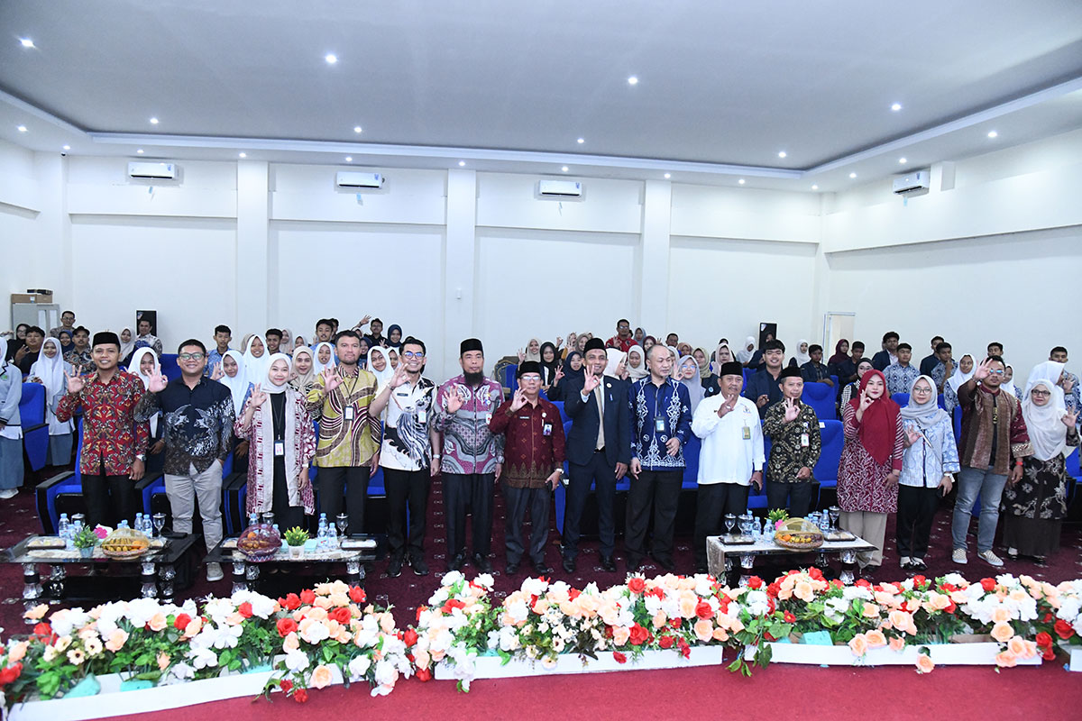 https://diskominfotik.bengkaliskab.go.id/asset/berita/original/16797439737-ojk-riau.jpg