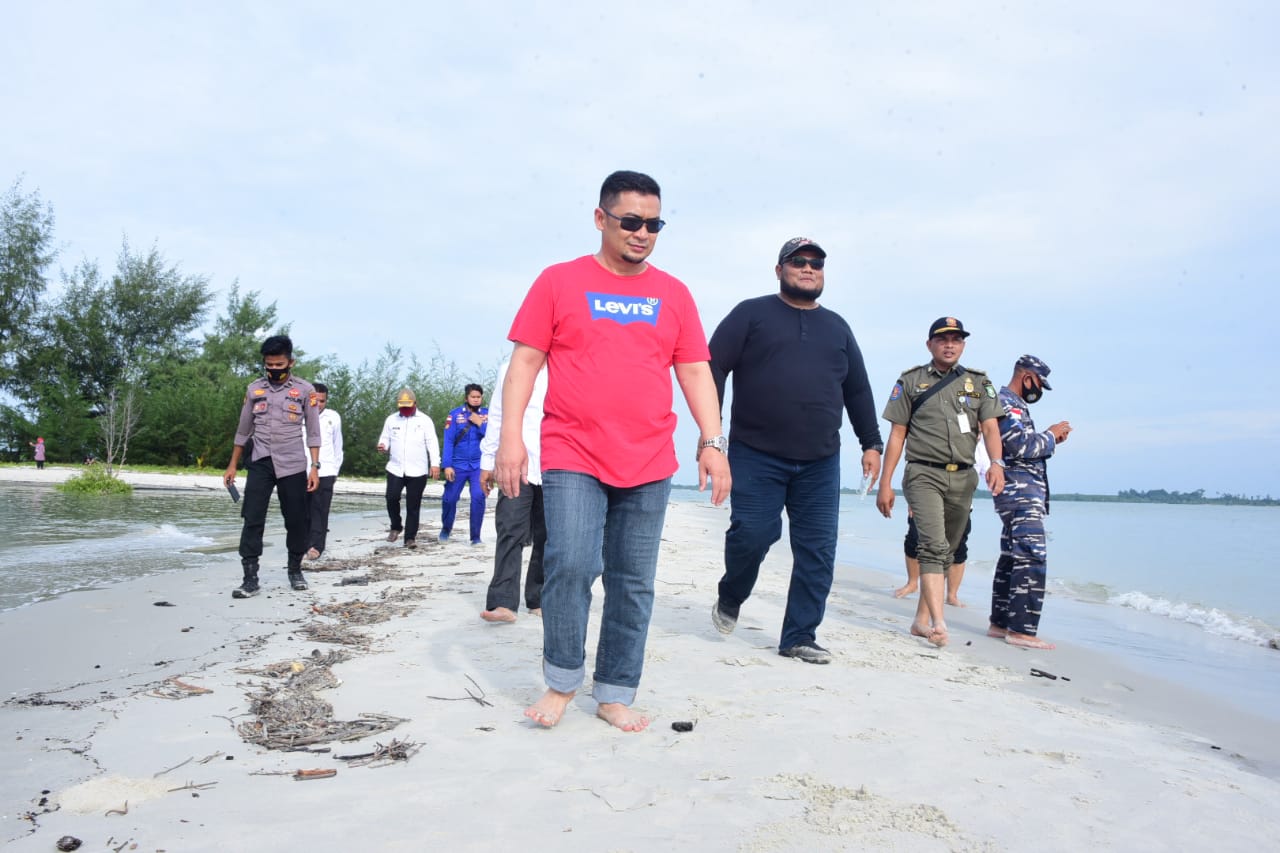 Penjabat Bupati Bengkalis Ajak Promosikan Wisata Beting Aceh