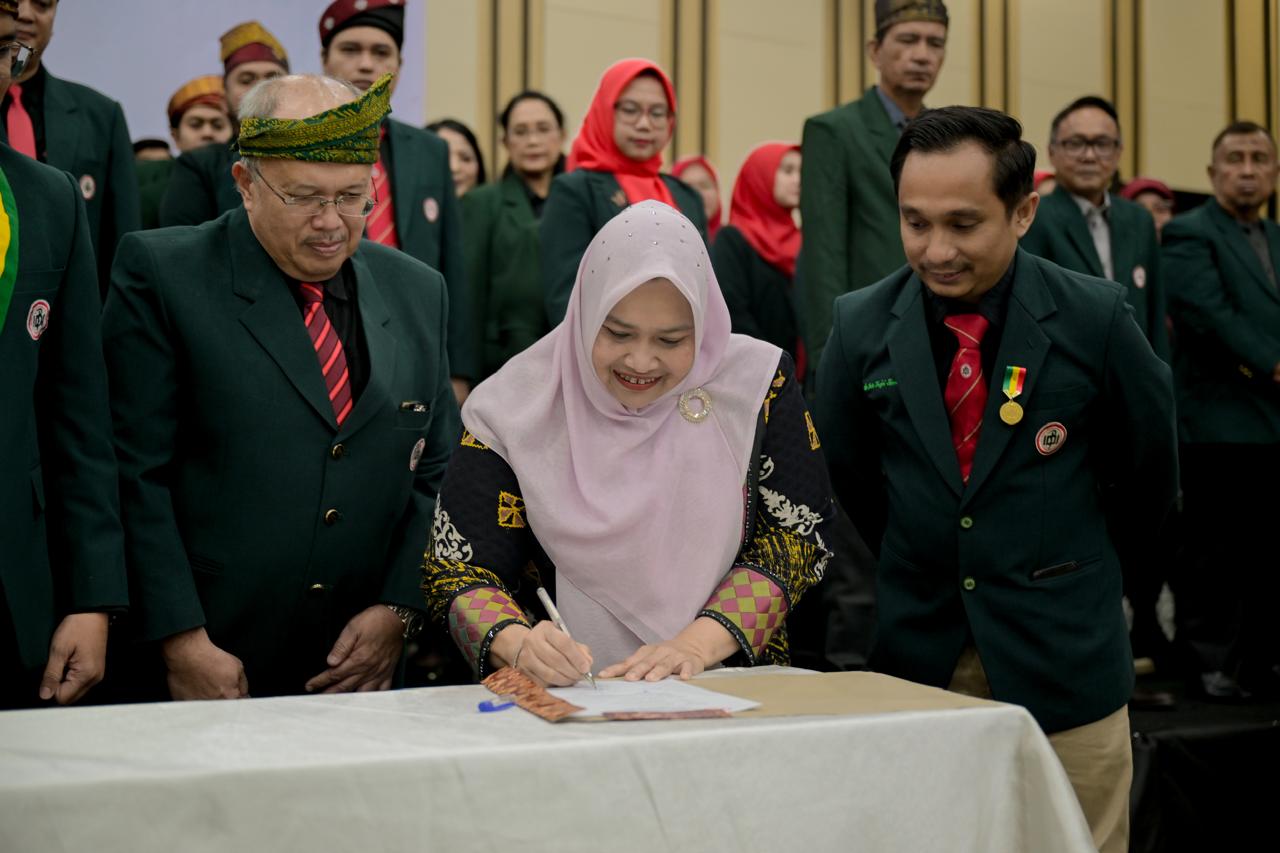 https://diskominfotik.bengkaliskab.go.id/asset/berita/original/19018734174-5b0d13897a183f0c21b9a290bd4b31b1ce8bad21227a04891d03c171471f5073.jpeg