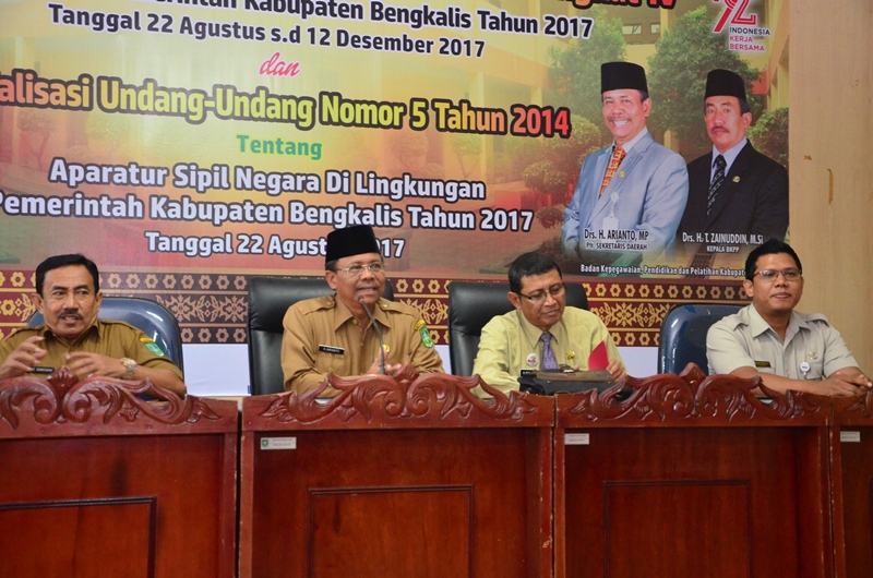 Bupati Bengkalis Ingatkan Tugas Aparatur Kian Berat