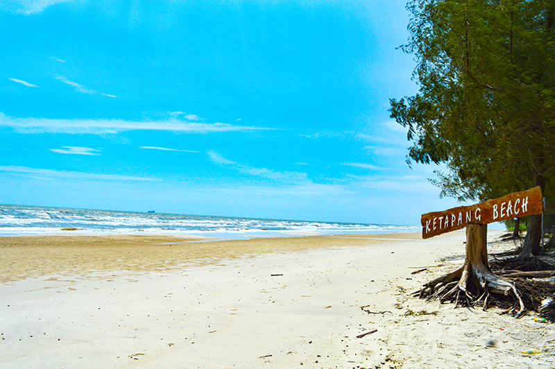 https://diskominfotik.bengkaliskab.go.id/asset/berita/original/2656720430-pantaiketapangkecamatanrupat.jpg