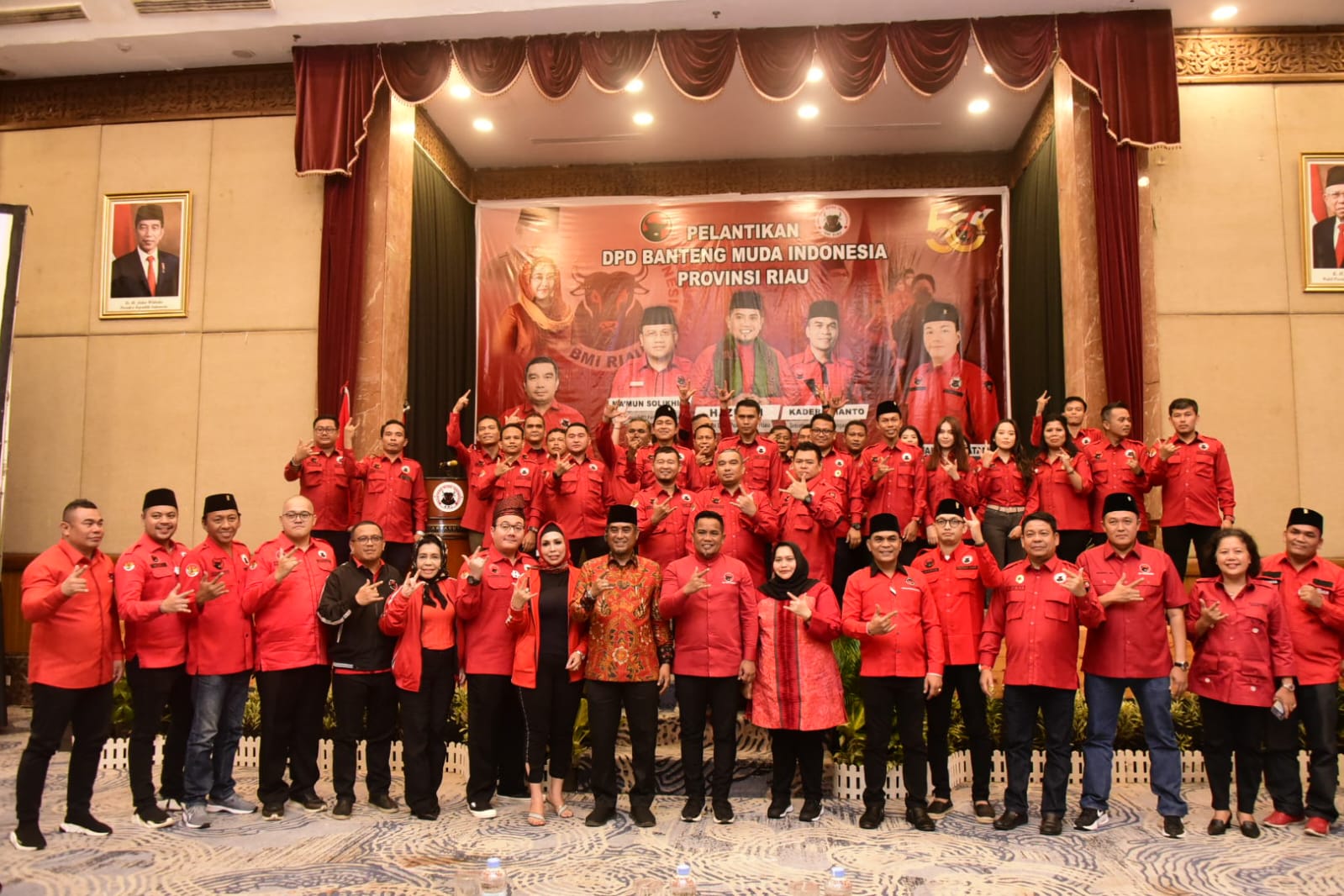 Hadiri Pelantikan DPD BMI Riau, Bupati Kasmarni Ucapkan Selamat