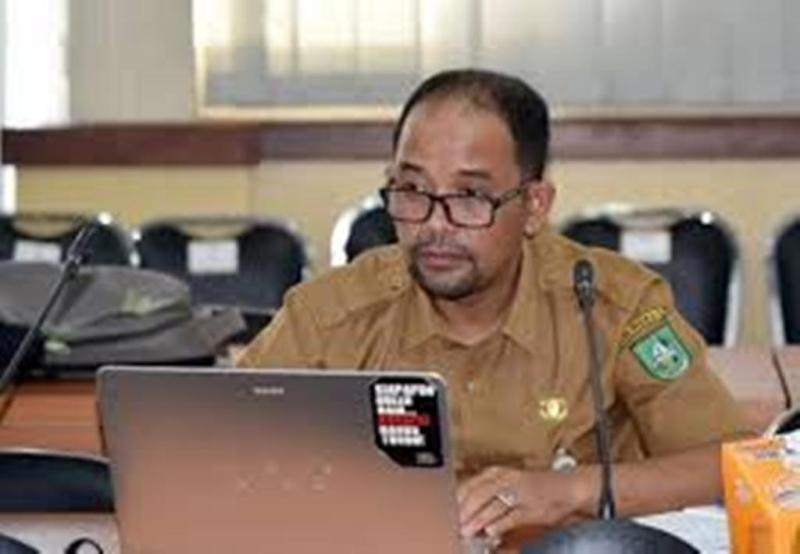 Muhammad Firdaus, “Dana Dibutuhkan untuk Penanganan Covid-19 di Kabupaten Bengkalis Rp133 Miliar”
