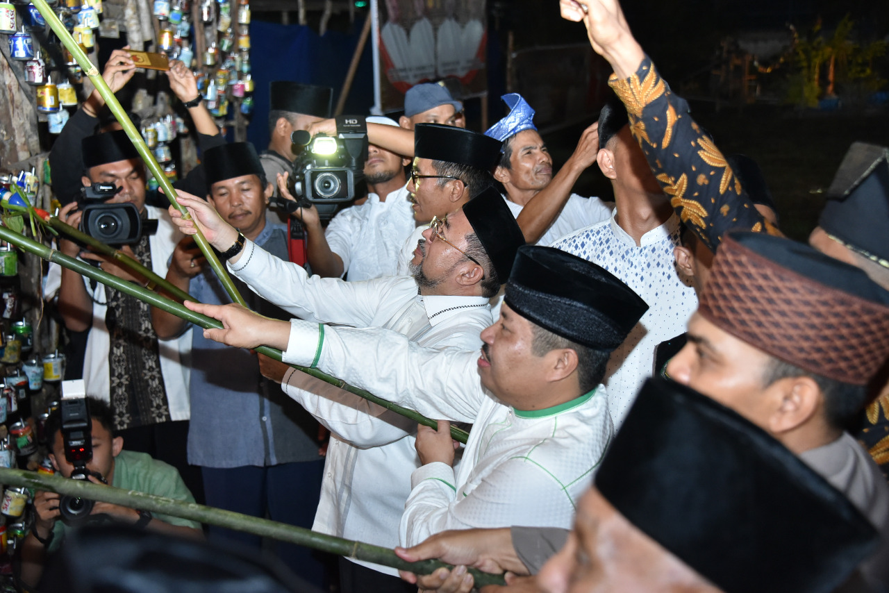 Bupati Bengkalis Resmikan Festival lomba Lampu Colok Tingkat Kabupaten Bengkalis