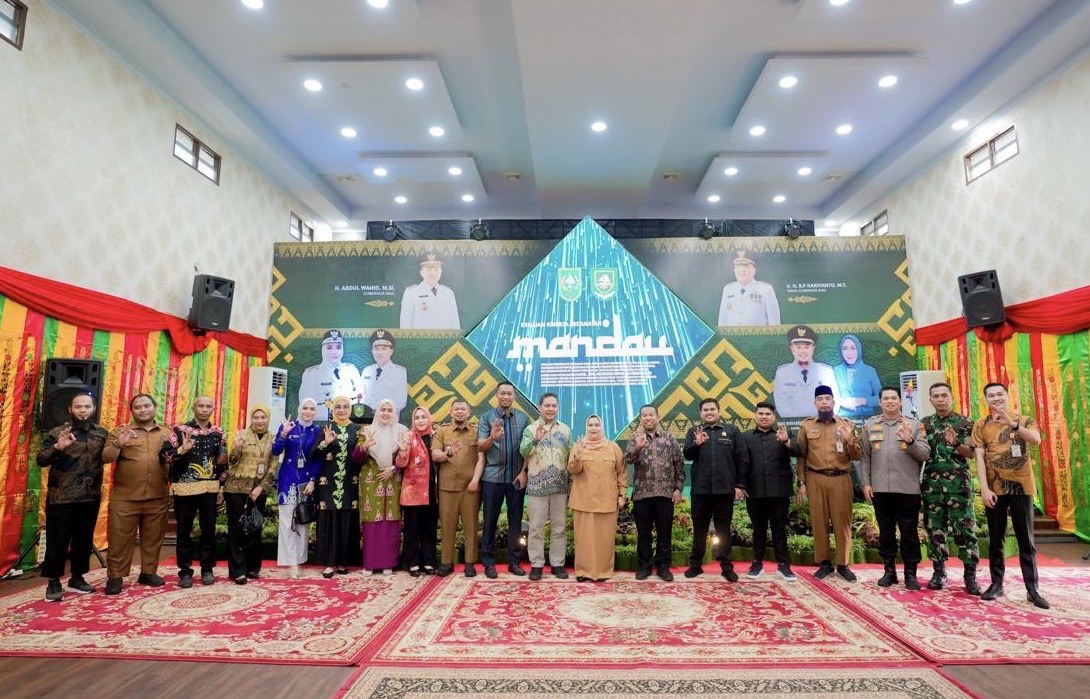Mandau Wakili Kabupaten Bengkalis Penilaian Evaluasi Kinerja Kecamatan Tingkat Provinsi Riau 2025