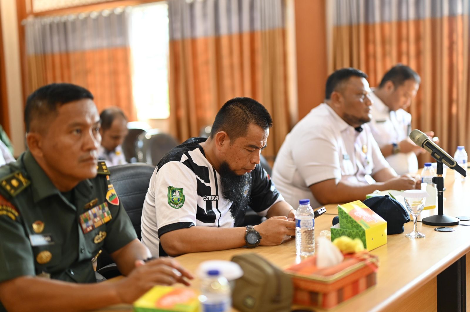 https://diskominfotik.bengkaliskab.go.id/asset/berita/original/35146048765-5c96bf4d1befc7ec38a01d38dcb32783164fc1b66e06773d4b0e8bc1ba381688.jpeg