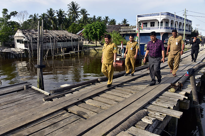 Bupati Intruksikan Renovasi Dermaga Ketam Putih