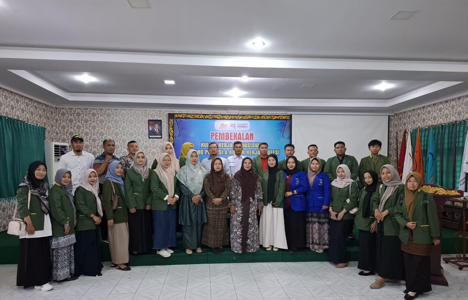 https://diskominfotik.bengkaliskab.go.id/asset/berita/original/36639911828-img-20250618-wa0028.jpg