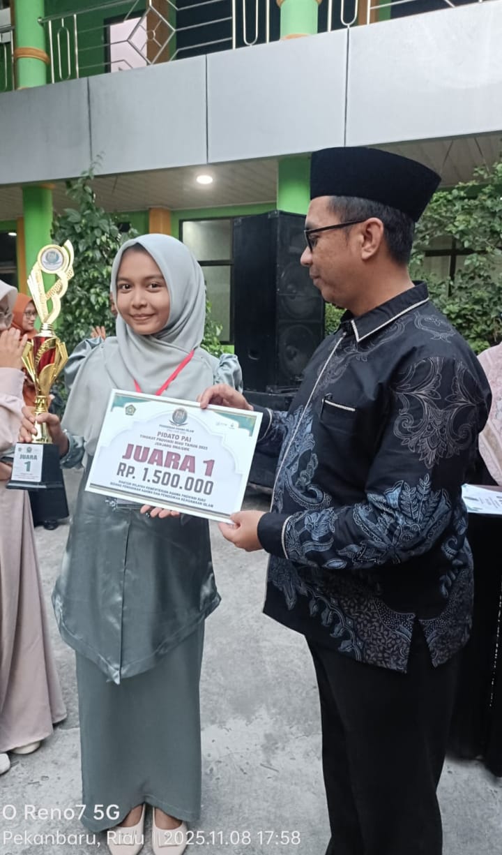 Siswa SMAN 1 Bengkalis Wakili Riau ke Ajang Nasional Lomba Pidato PAI FAIR 2025