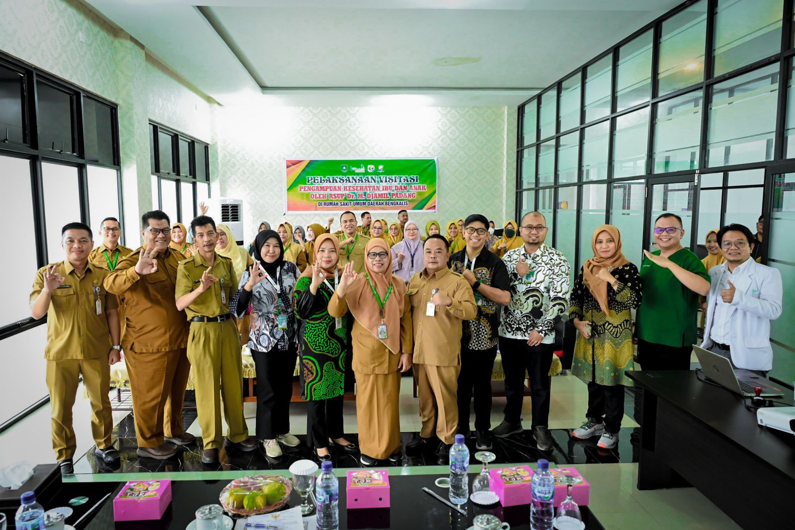 https://diskominfotik.bengkaliskab.go.id/asset/berita/original/4139250426-9425819584c2b675819ab97ac9135270e44702eb4804d72cbfa1df2f04cb8cbb.jpeg