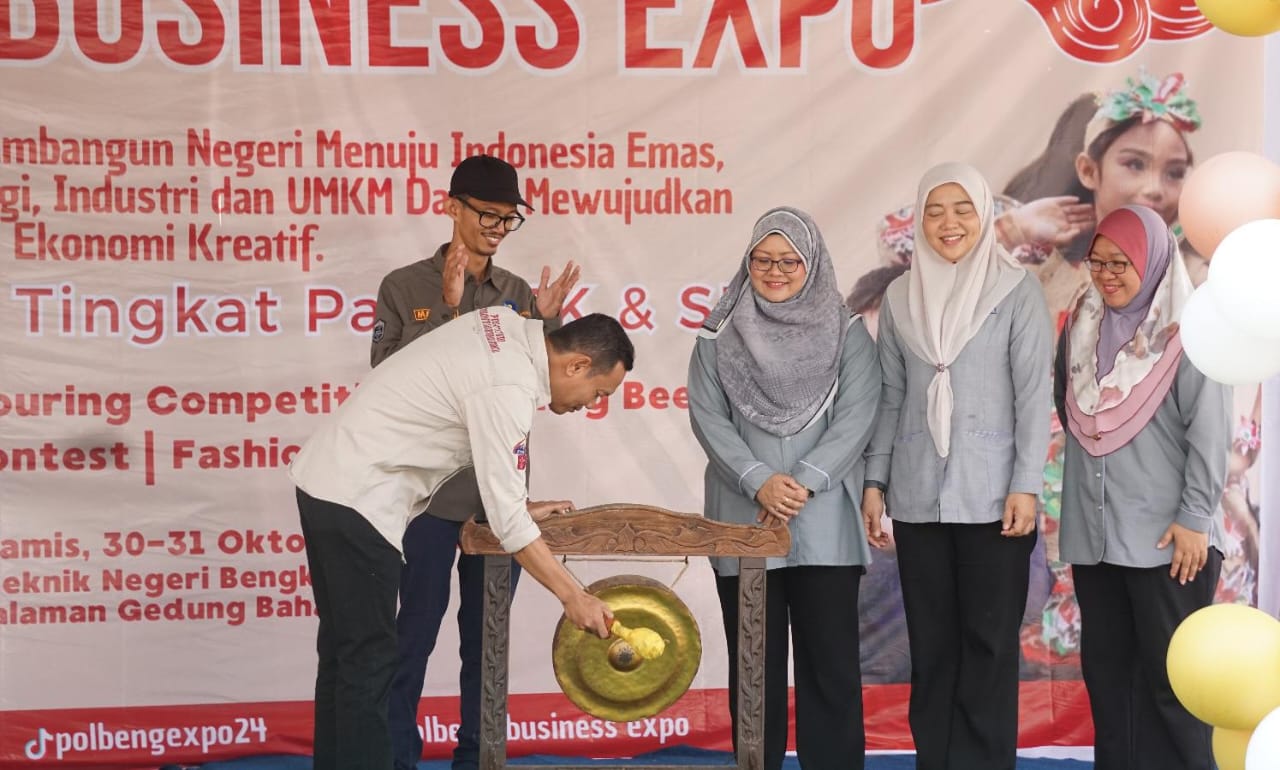 Polbeng Business Expo Sukses Di Gelar Mahasiswa Administrasi Bisnis Internasional 