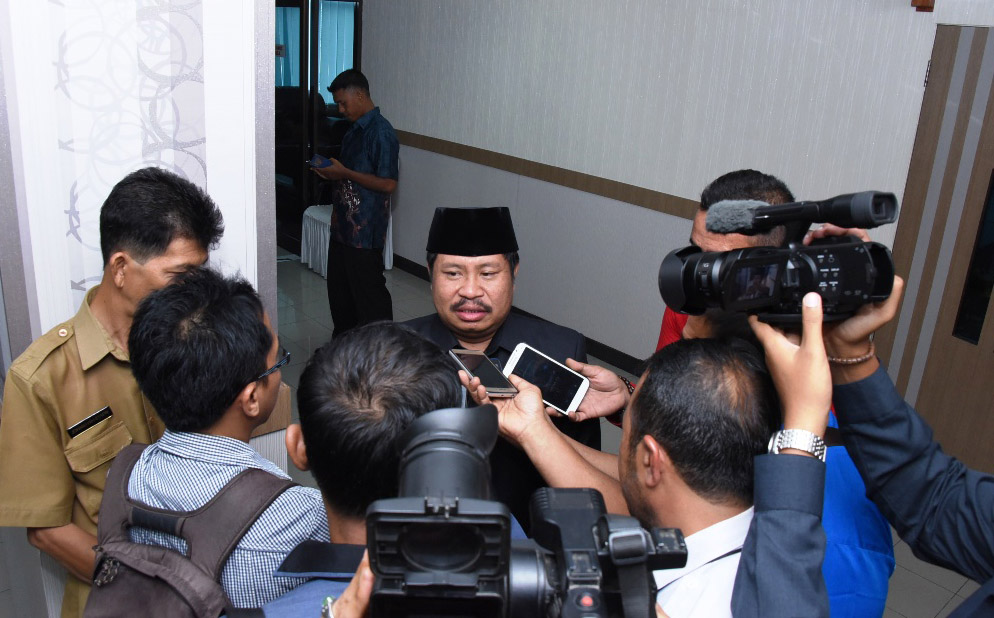 Bupati Amril Sudah Instruksikan PD untuk Segera Umumkan RUP 2018