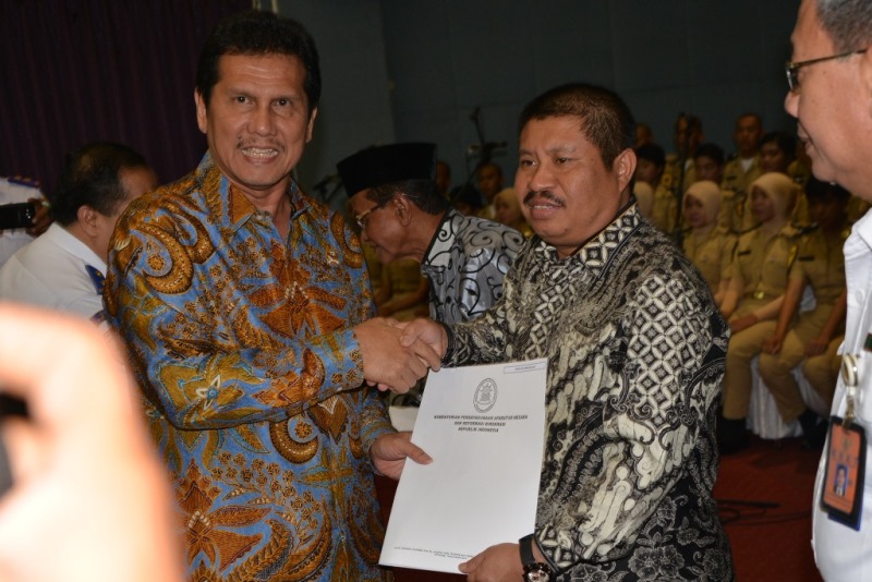 https://diskominfotik.bengkaliskab.go.id/asset/berita/original/45286002568-bupati_bersama_men_panrb.jpg