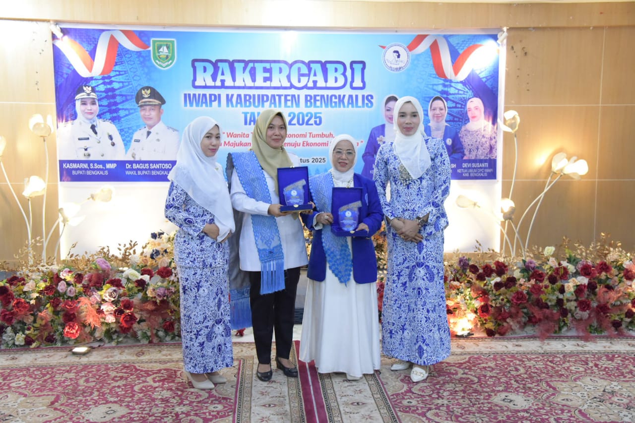 https://diskominfotik.bengkaliskab.go.id/asset/berita/original/48343040101-img-20250820-wa0008.jpg
