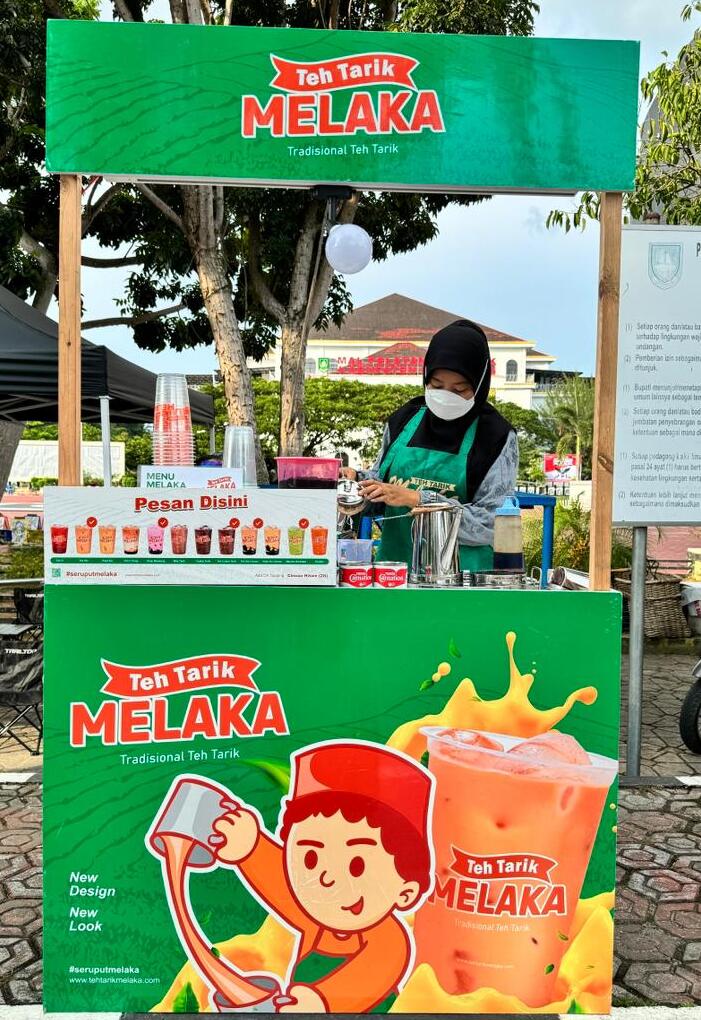 Teh Tarik Melaka Bengkalis: Saat Cita Rasa Negeri Jiran Menyapa Hangat di Negeri Junjungan