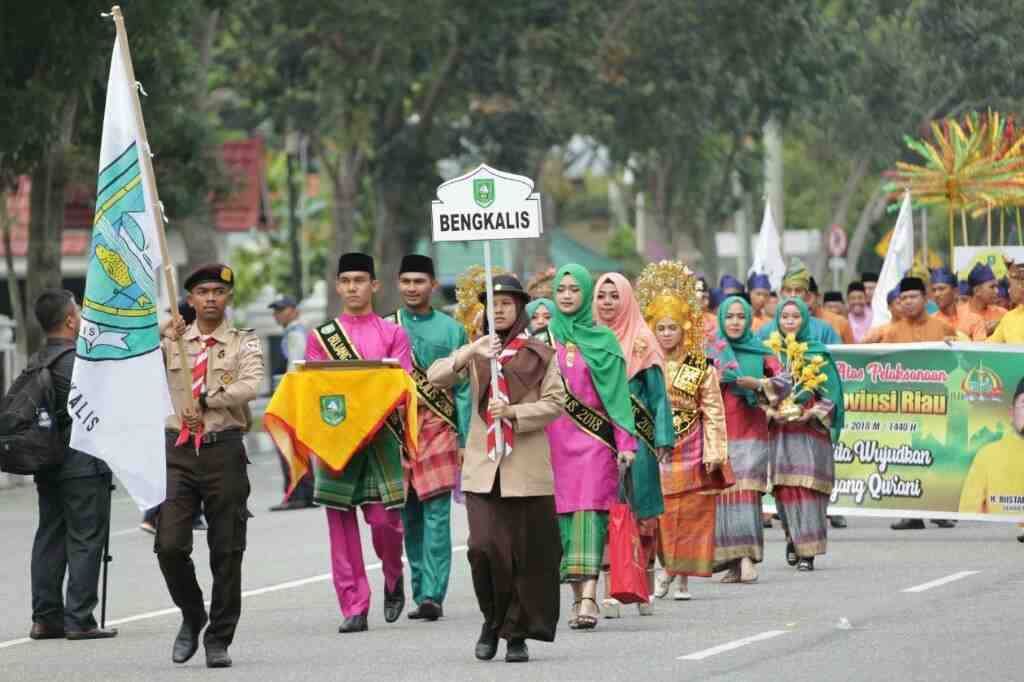 Saat MTQ XXXVIII Riau 2019 di Kampar, Barisan Pawai Ta’aruf Bengkalis di Urutan ke-5
