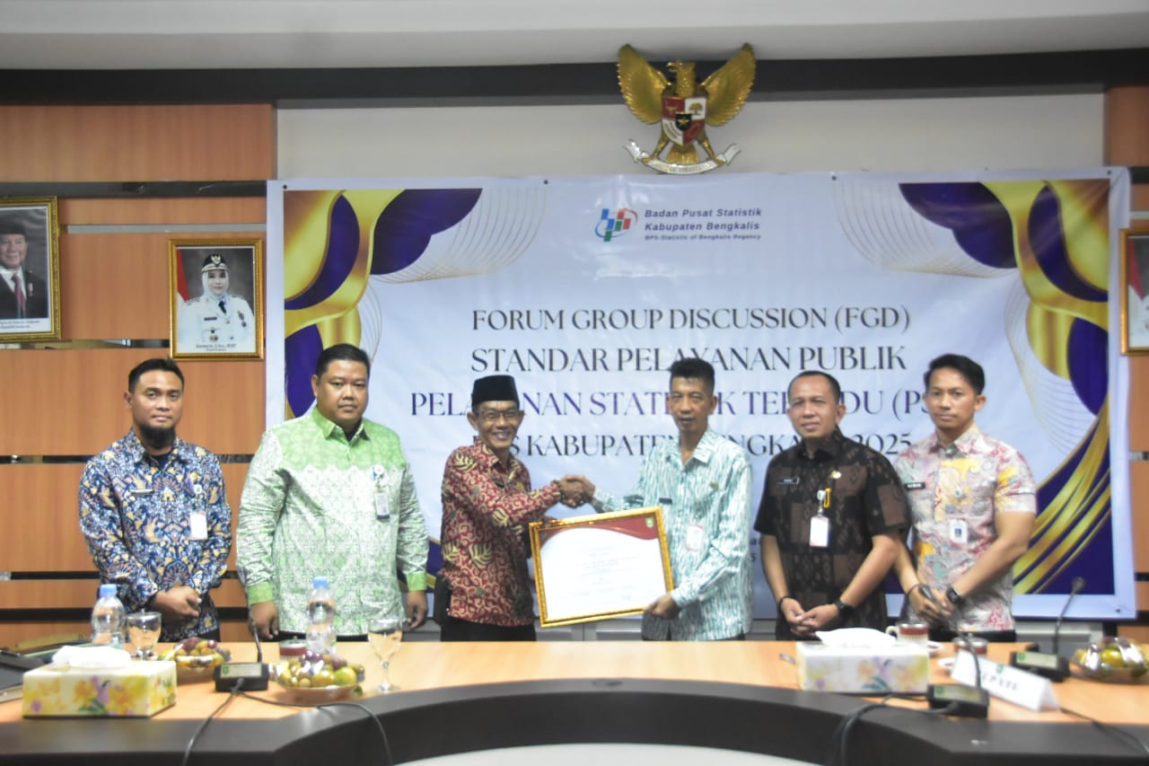 https://diskominfotik.bengkaliskab.go.id/asset/berita/original/52623988318-img-20250515-wa0016.jpg