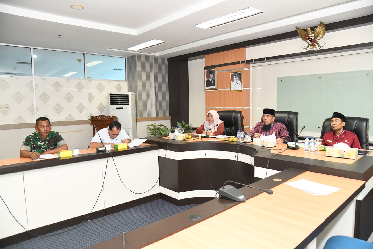 https://diskominfotik.bengkaliskab.go.id/asset/berita/original/53077677322-rapatharijadibengkalis1.jpg