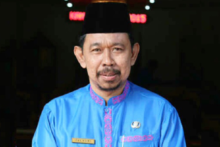 https://diskominfotik.bengkaliskab.go.id/asset/berita/original/53107032971-zul_asri.jpg