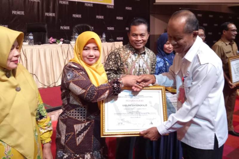 Kabupaten Bengkalis Raih Penghargaan dari BAN PAUD dan PNF Provinsi Riau