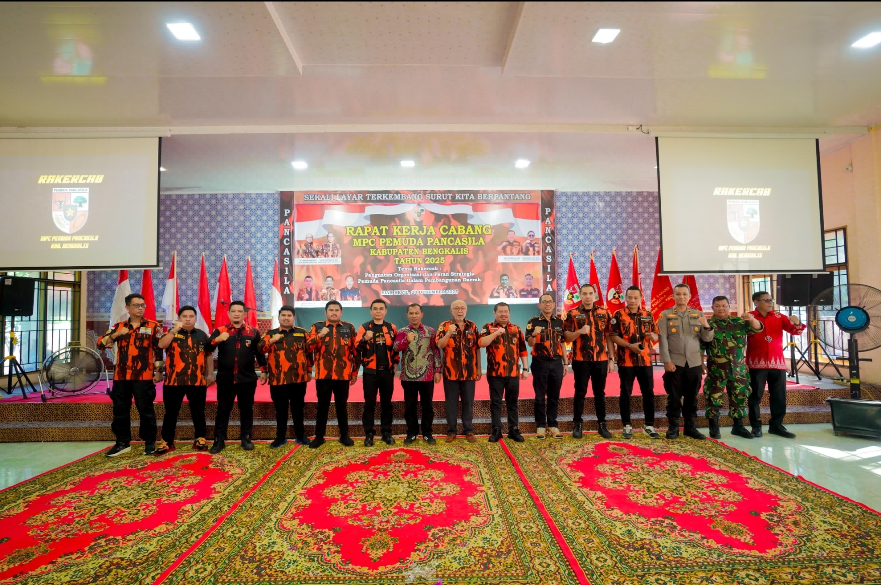 Hadiri RAKERCAB Pemuda Pancasila, Bupati Bengkalis Tekankan Peran Strategis Ormas dalam Pembangunan Daerah.