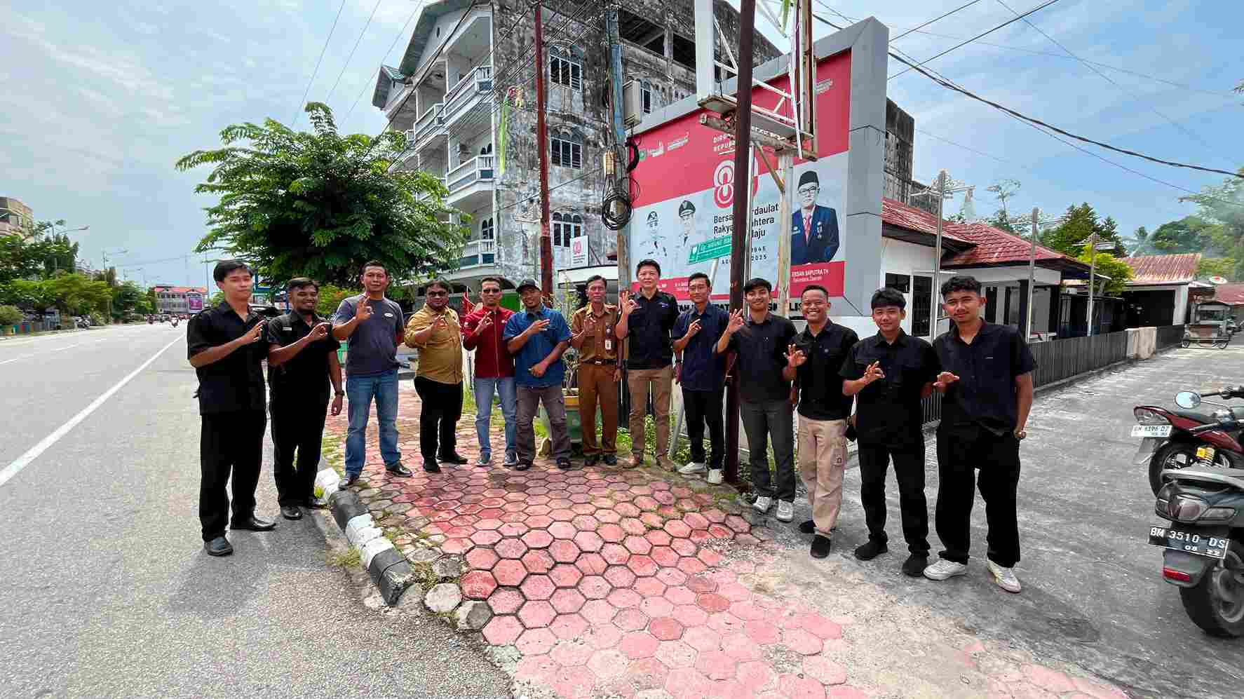 Tingkatkan Estetika dan Keamanan Kota, Diskominfotik Bengkalis Bersama ISP Tinjau Titik Target Perapian Kabel FO