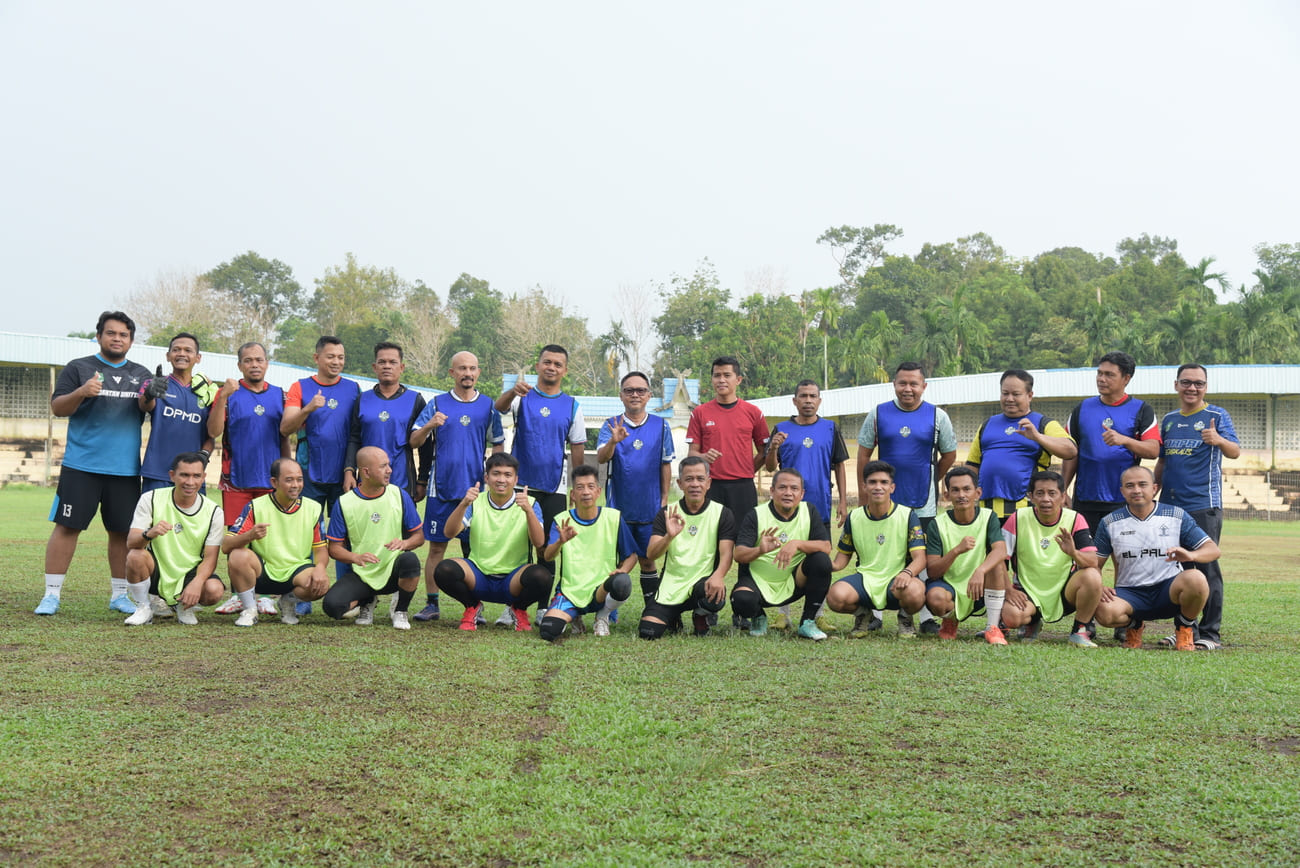 Lepas Penat Birokrasi, Pejabat Hingga Forkopimda Bengkalis Unjuk Gigi di Laga Sepak Bola Fun Football